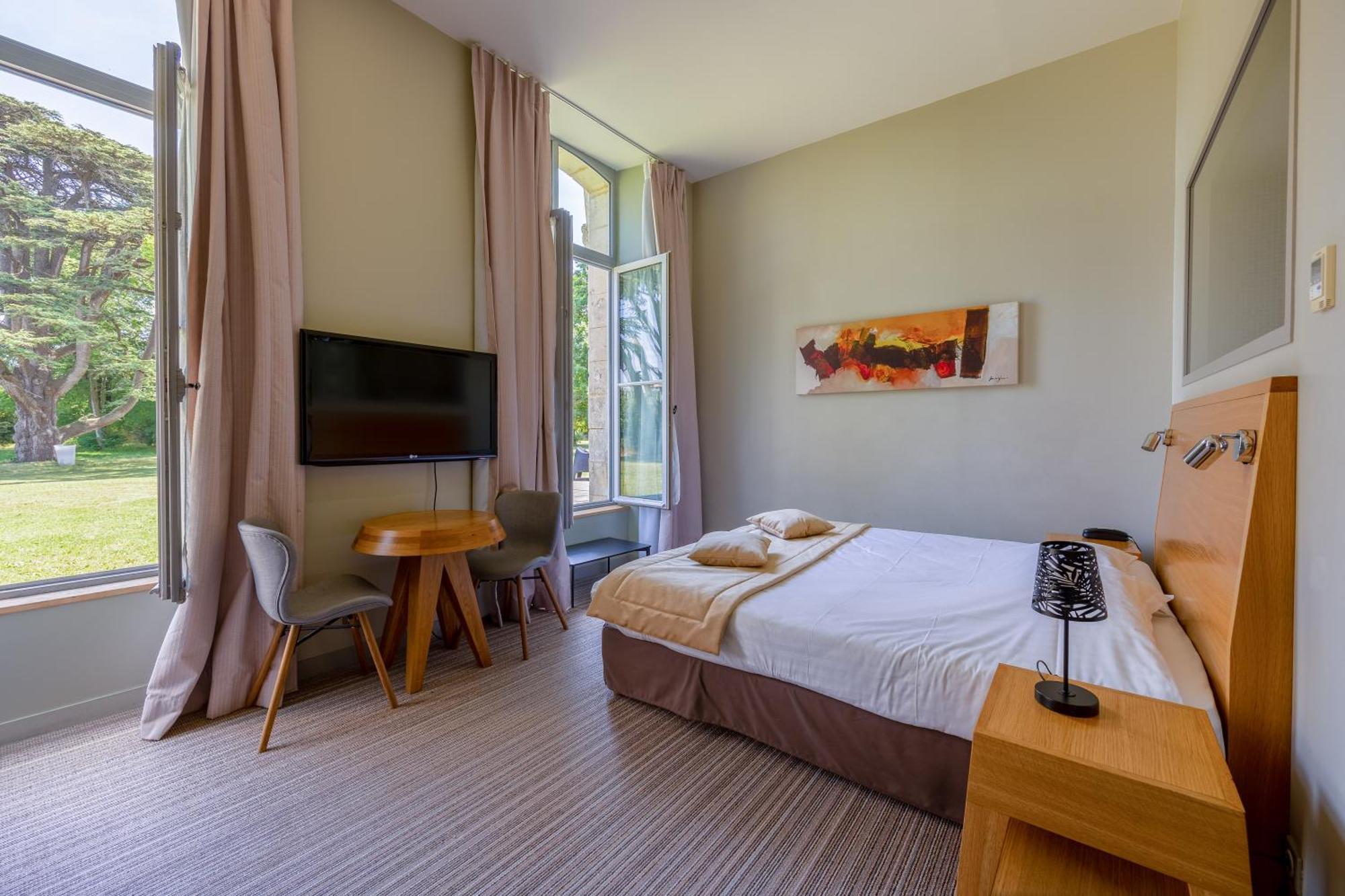 Hotel Et Spa Du Chateau 拉古德 客房 照片