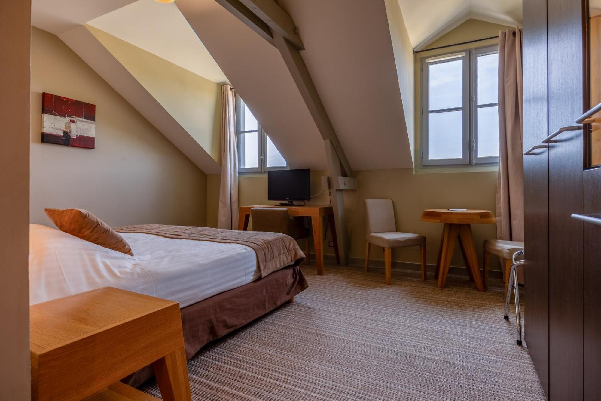 Hotel Et Spa Du Chateau 拉古德 客房 照片